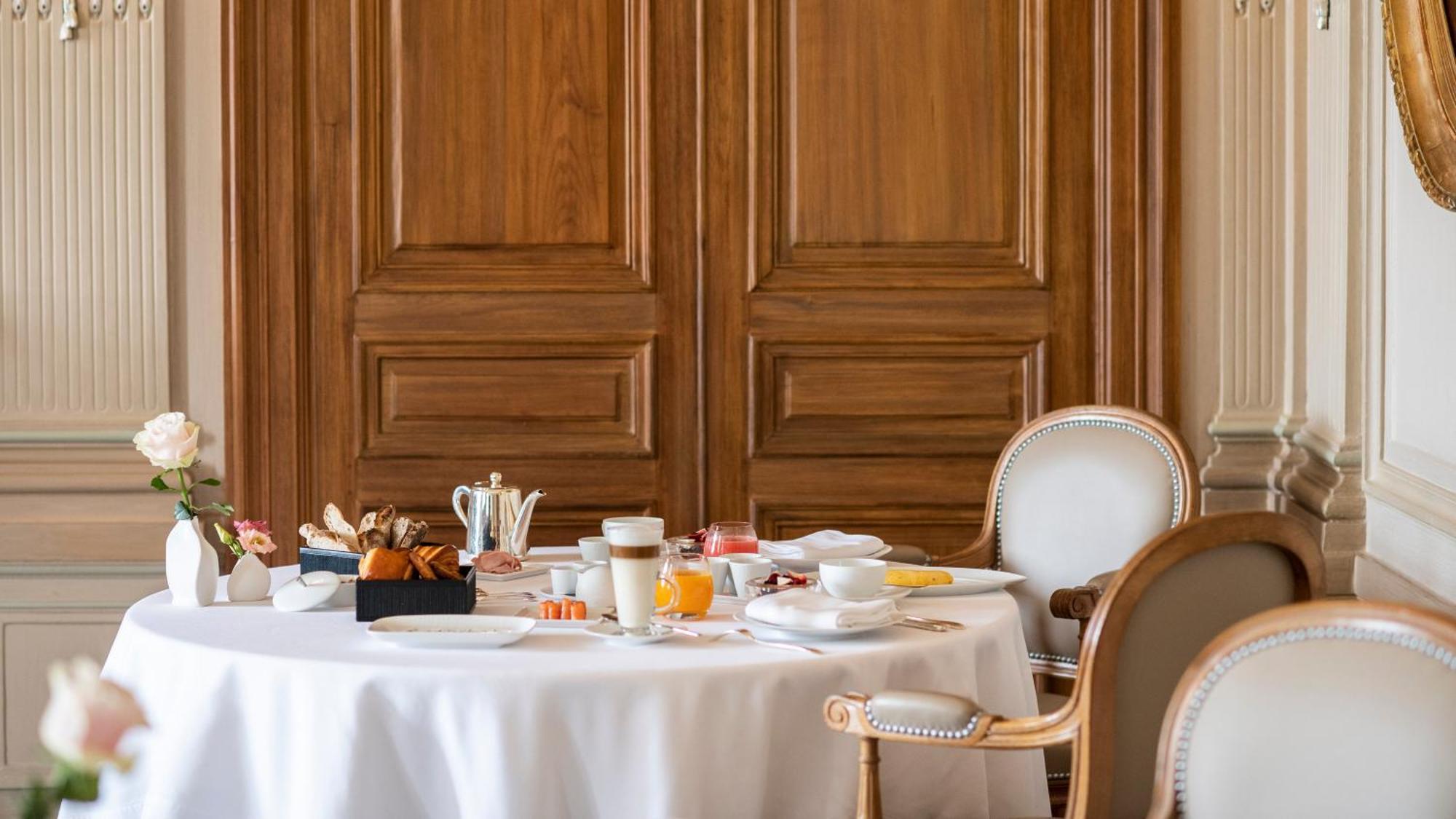 Domaine Les Crayeres Otel Reims Dış mekan fotoğraf